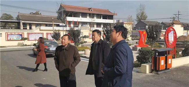 运城市文化和旅游局赴新绛调研总分馆建设情况