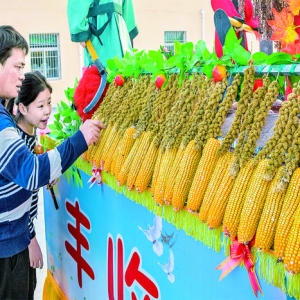 万荣县黄河农耕文明博览园成为教育孩子勤劳节俭的打卡基地