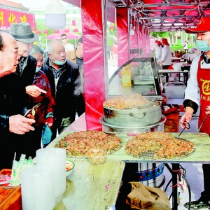 车盘油糕飘香运城南风广场