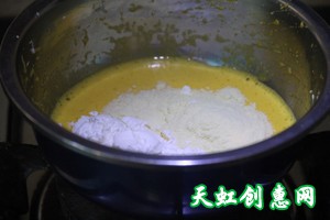 入口即化的蛋黄小饼干