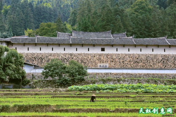 福建三明：安贞堡有太多的故事，去永安吃独绝的美食！