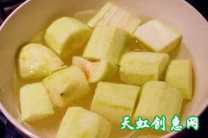 红烧肉末茄子