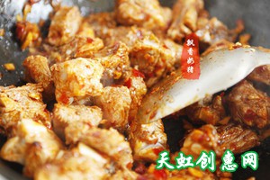 土豆烧排骨