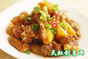 土豆烧排骨