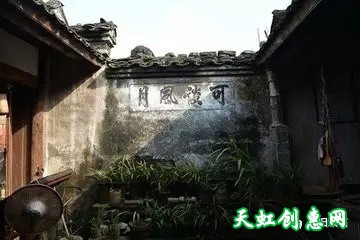 莫谈“一带一路”国事