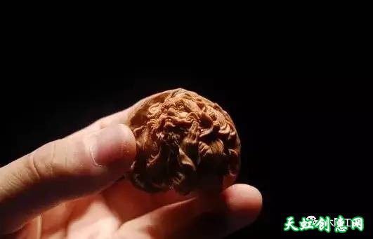 核桃雕刻工艺欣赏