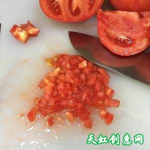 西红柿鸡蛋猪肉馅儿饺子怎么做