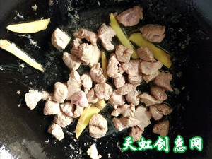 土豆胡萝卜炒肉丁怎么做