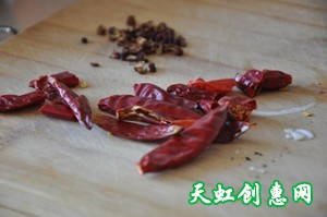 麻辣红油怎么做