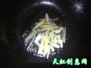 木耳杏鲍菇炒肉丝怎么做