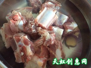 饭扫光糖醋排骨怎么做