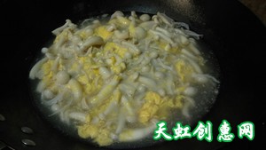 银鱼菌菇鸡蛋汤怎么做