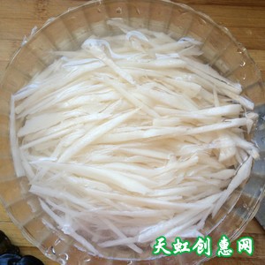 莲菜（莲藕）炒肉丝怎么做