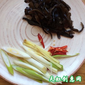 莲菜（莲藕）炒肉丝怎么做