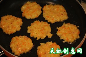 鸡蛋米饼怎么做