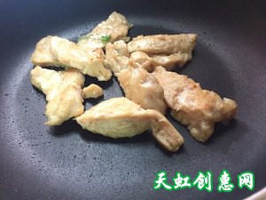 煎鸡胸肉蔬菜沙拉怎么做