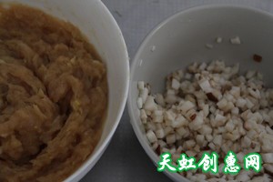 超鲜菌菇鸡肉大馄饨怎么做