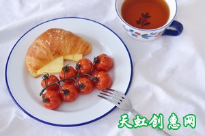 装饰佐餐两相宜的烤番茄怎么做