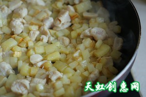 干煎土豆鸡丁怎么做