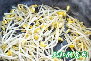 肥牛石锅拌饭怎么做