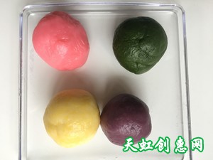 彩虹冰皮月饼怎么做