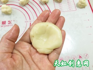 蛋黄酥怎么做