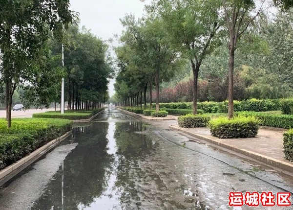 运城市区红旗东街任村段，雨天缘何总是积水难行？啥时候能解决？