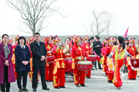 河津市“春满龙门·花开河津”第四届百花节暨文化惠民工程举行