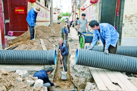 闻喜县岭南村筹资启动实施巷道改造工程解决村民烦心事