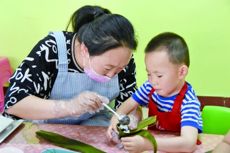 运城市妇联端午节主题活动举办