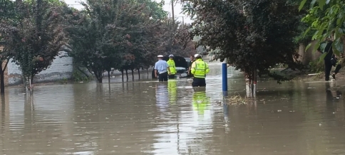 暴雨袭来，运城不怕，民警在！