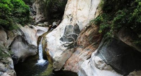 运城永济神潭大峡谷水峪口古村旅游好玩好吃(游记)